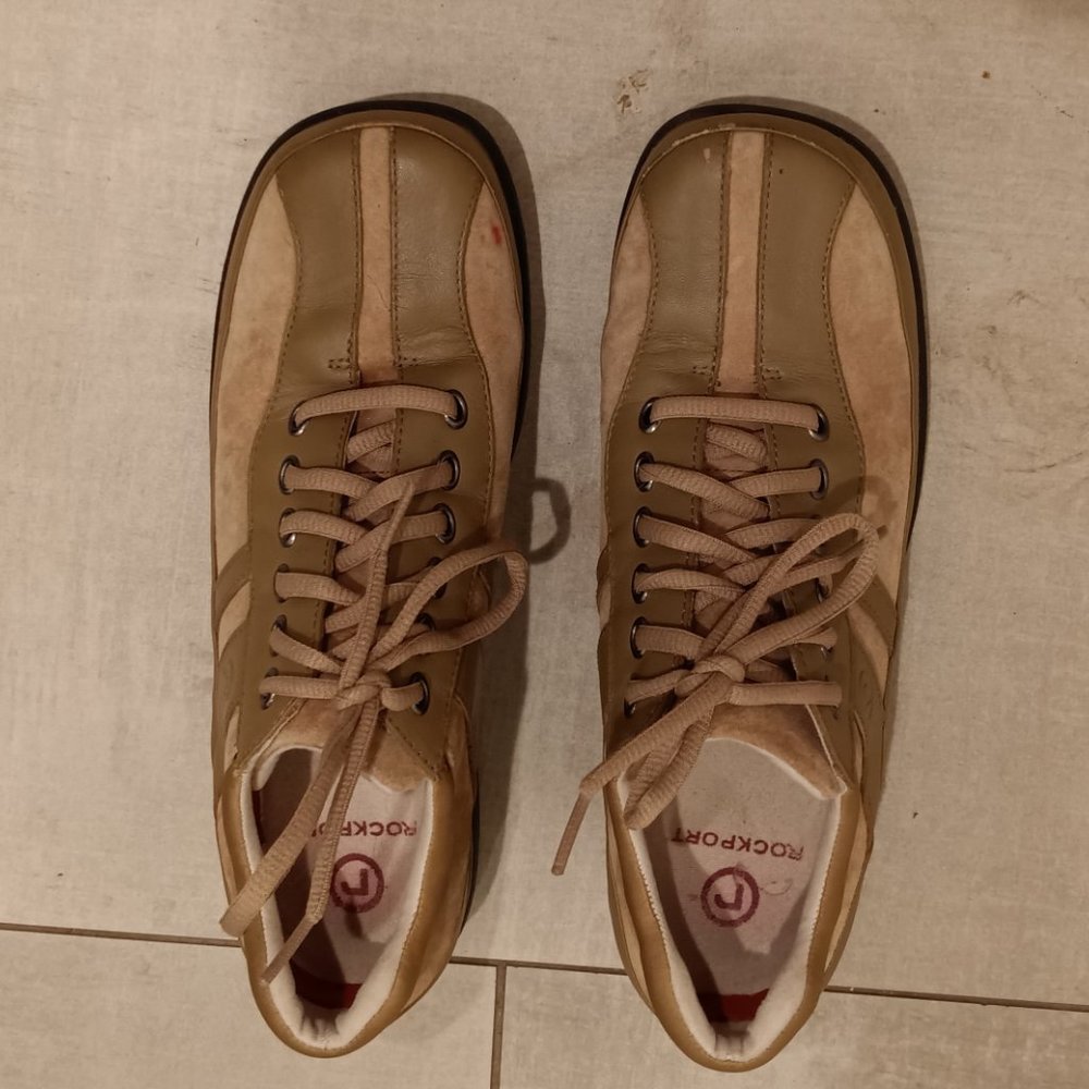 Rockport Women's Leather Lace Up Walking Shoes Size 9- Exercise Good support